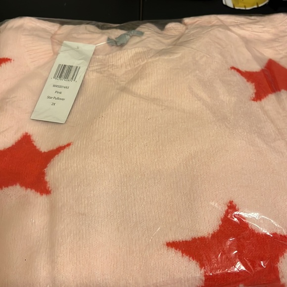 Heart N' Crush Women's Plus Size Star Print Crewneck Pullover Sweater - Picture 9 of 10